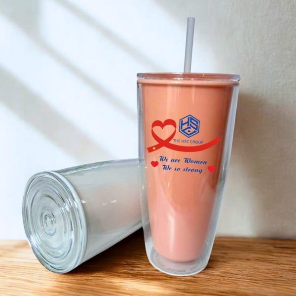 Ly nhựa tiện dụng dùng làm quà tặng ngày 20 tháng 10