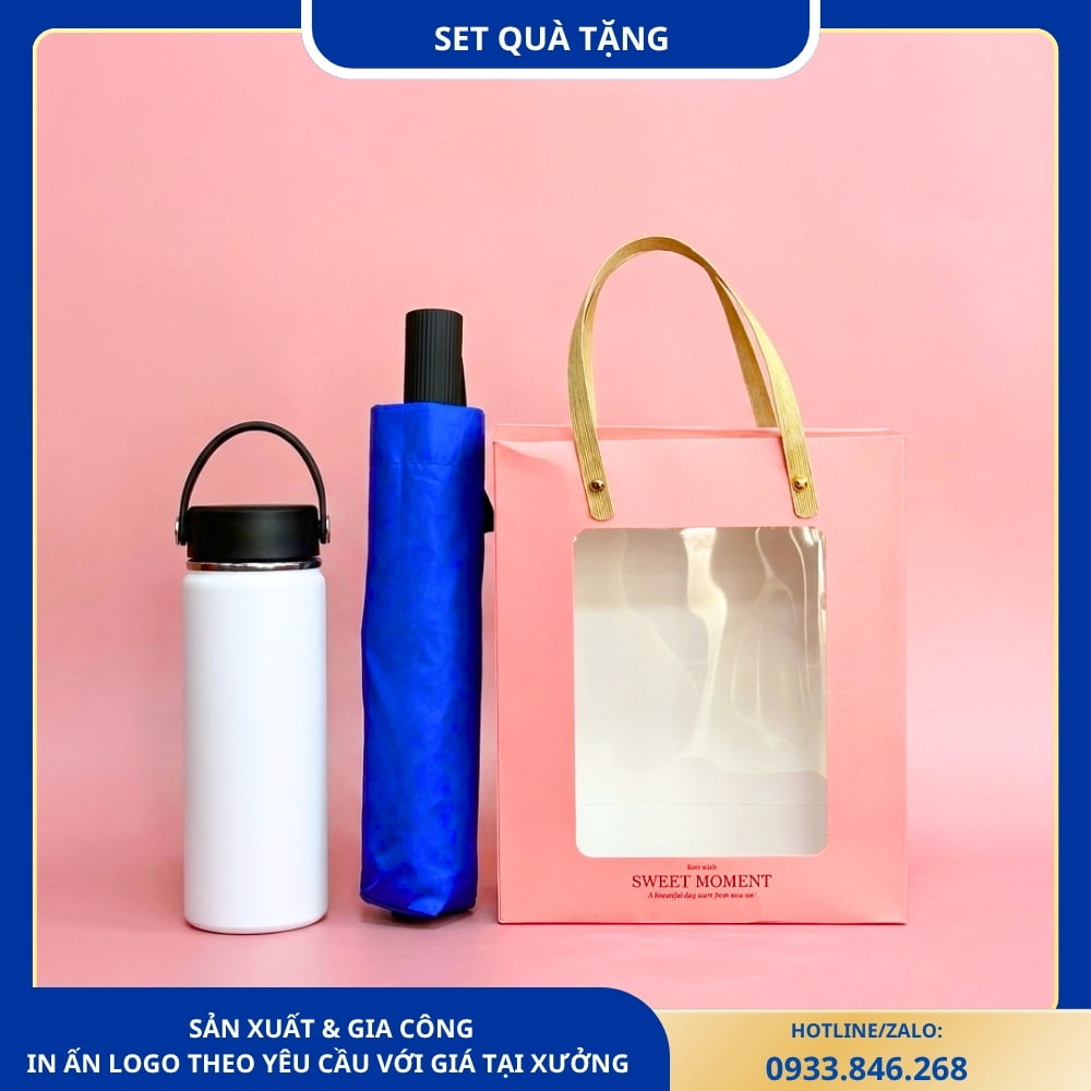 Set quà tặng gồm bình giữ nhiệt và ô che mư