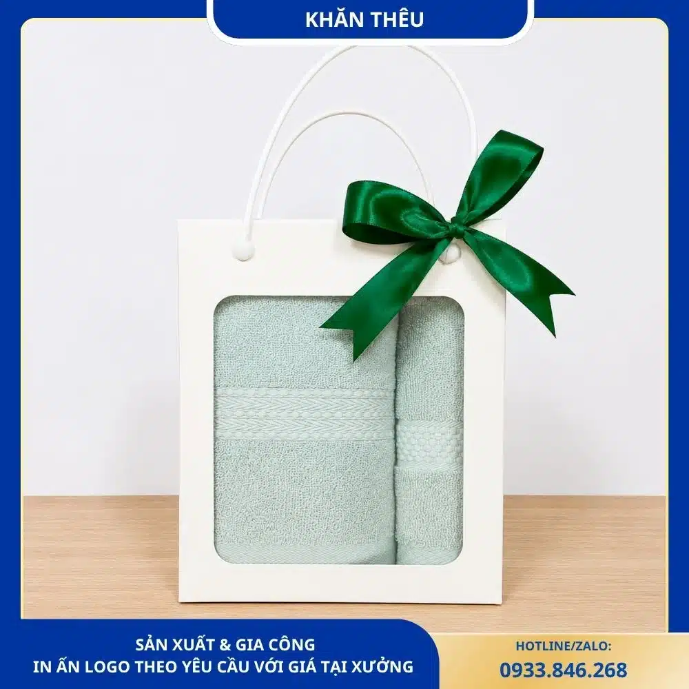 Set 2 khăn đựng trong túi bóng kính