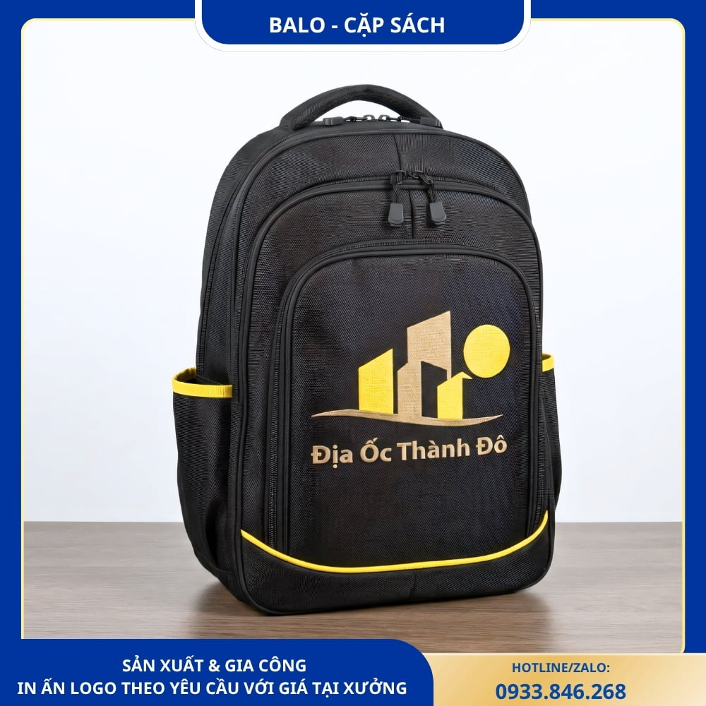 Balo màu đen in logo công ty địa ốc, thiết kế hiện đại và tiện dụng