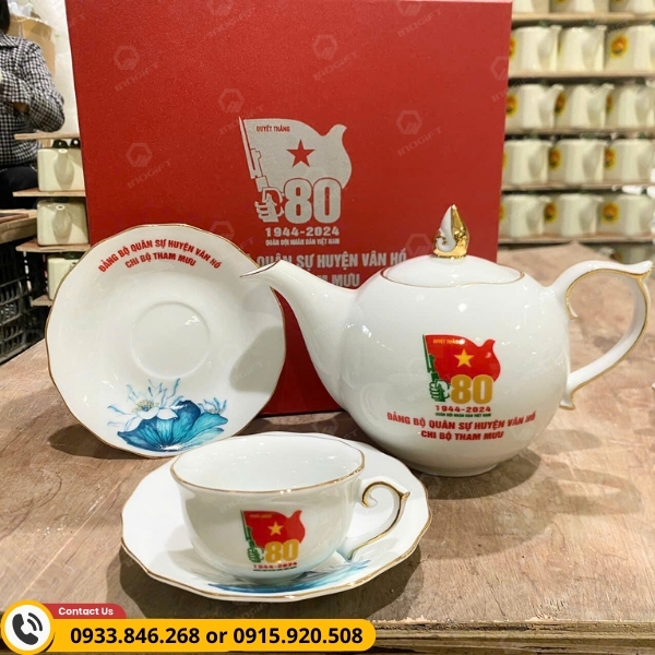 Bộ ấm chén quân đội in logo kỷ niệm thành lập