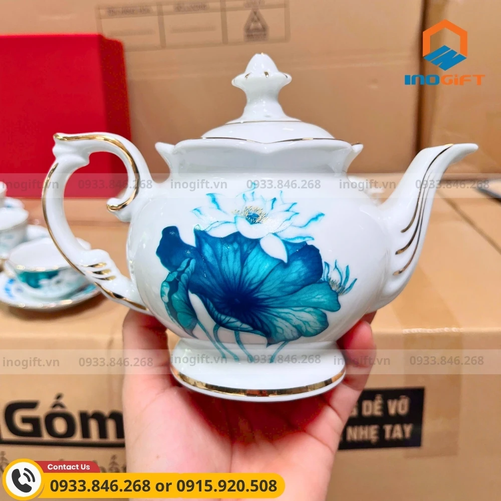 Ấm chén dáng Mẫu Đơn hoa sen quà tặng Nhà máy Thủy điện